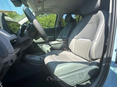 Kia EV3 81.4 kWh Earth Blu/Azzurro usata Castenaso