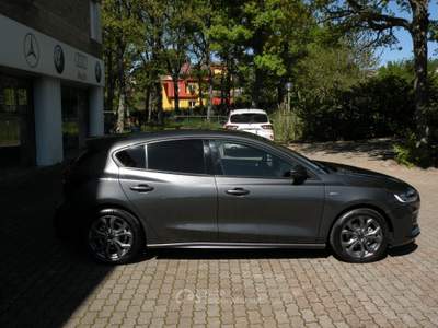 Ford Focus 1.0 HYBRID 125CV ST-LINE 2022 Grigio usata Campobasso