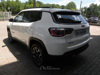Jeep Compass 2.0 Mjt II 170CV aut. 4WD TRAILHAWK Bianco usata Campobasso