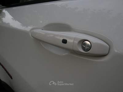 Jeep Compass 2.0 Mjt II 170CV aut. 4WD TRAILHAWK Bianco usata Campobasso