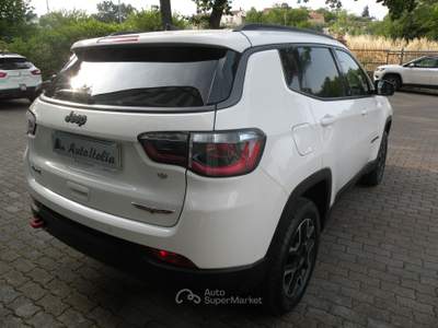 Jeep Compass 2.0 Mjt II 170CV aut. 4WD TRAILHAWK Bianco usata Campobasso