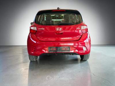 Hyundai i10 1.0 MPI ESSENTIAL Rosso usata Cassacco