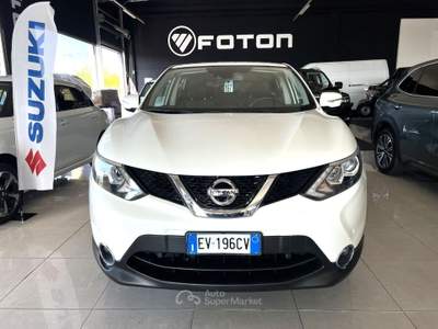 Nissan Qashqai 1.6 dCi 4WD edition Bianco usata Gualtieri