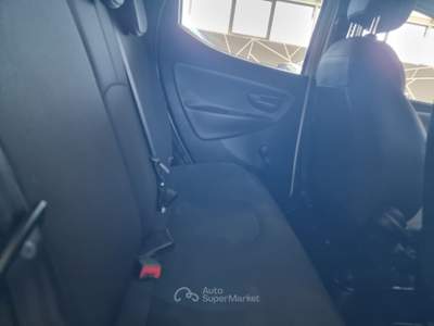 Lancia Ypsilon Neopatentati GPL Bianco usata larciano