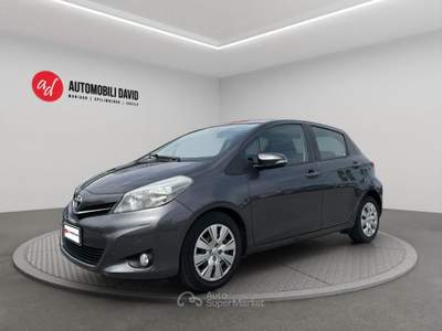 Toyota Yaris 1.4 D-4D 5 porte Grigio usata Maniago