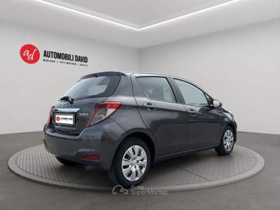Toyota Yaris 1.4 D-4D 5 porte Grigio usata Maniago