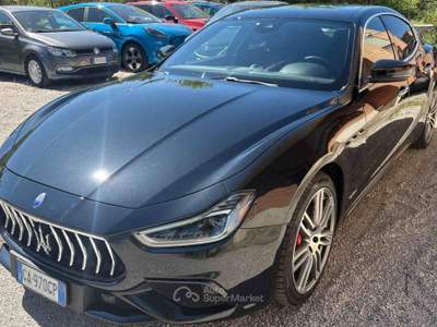 Maserati Ghibli V6 Diesel Gransport Nero usata Monterotondo