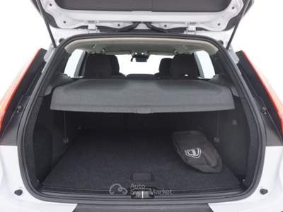 Volvo XC40 Miglior prezzo garantito e consegna in pochi giorni Bianco usata Reggio nell'Emilia