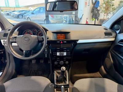 Opel Astra GTC 1.4 16V Twinport 3p. Edition *NEOPAT*UNIPRO* Nero usata Cassina de' Pecchi