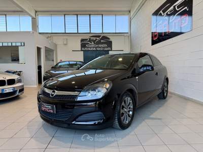 Opel Astra GTC 1.4 16V Twinport 3p. Edition *NEOPAT*UNIPRO* Nero usata Cassina de' Pecchi