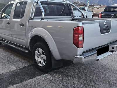 Nissan Navara Navara d.cab 2.5 dci SE 174cv usata San Michele all'Adige
