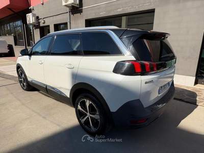Peugeot 5008 5008 1.6 bluehdi Allure s&amp;s 120cv 7p.ti Bianco usata Cento