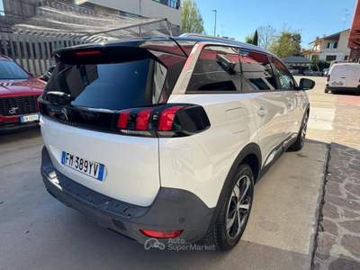 Peugeot 5008 5008 1.6 bluehdi Allure s&amp;s 120cv 7p.ti Bianco usata Cento