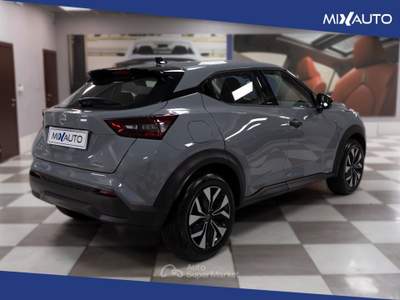 Nissan Juke 1.0 DIG-T Acenta 114CV DCT Grigio usata Latina