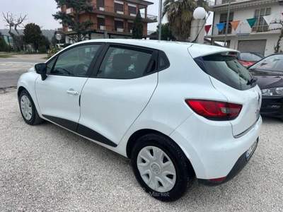Renault Clio Clio 5p 1.5 dci Live 75cv Bianco usata Altidona