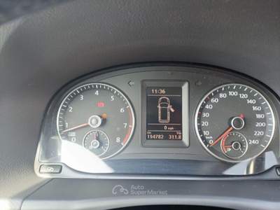 Volkswagen Touran 1.4 tsi Highline ecofuel M 150cv Nero usata Altidona