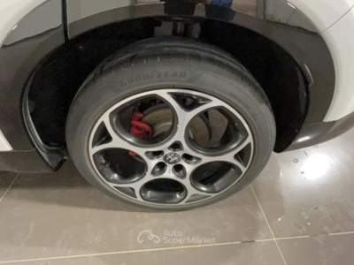 Alfa Romeo Tonale 1.5 160 CV MHEV TCT7 Veloce #VARI COLORI Bianco usata Martellago