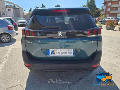 Peugeot 5008 5008 1.5 bluehdi Active s&amp;s 130cv 7p.ti Verde usata Civitanova Marche