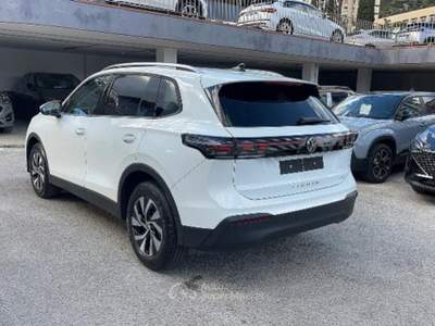 Volkswagen Tiguan 1.5 etsi Edition Plus 130cv DSG #VARI COLORI Bianco usata Martellago