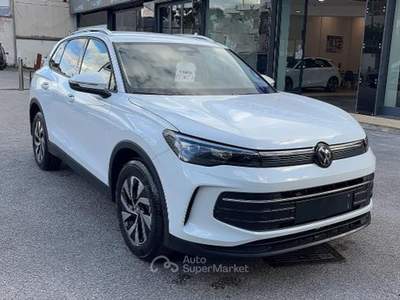 Volkswagen Tiguan 1.5 etsi Edition Plus 130cv DSG #VARI COLORI Bianco usata Martellago
