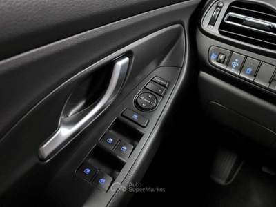 Hyundai i30 1.0 t-gdi 48V Prime 120cv #VARI COLORI Blu/Azzurro usata Martellago