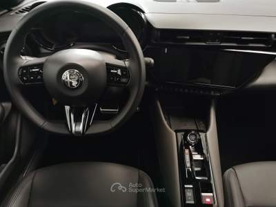 Alfa Romeo Junior elettrica Speciale 156cv Blu/Azzurro usata Arona