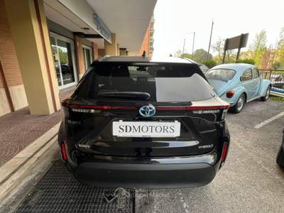 Toyota Yaris Cross 1.5h Trend fwd 116cv e-cvt *Promo SD 2026* Nero usata Roma