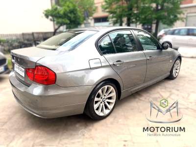 BMW Serie 3 325tds d Futura FL Grigio usata Rende