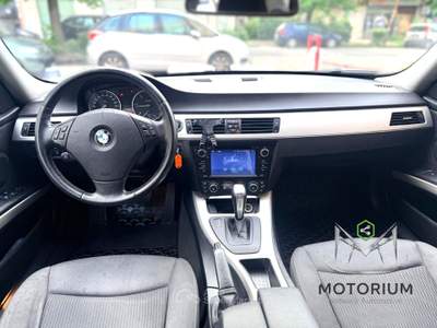 BMW Serie 3 325tds d Futura FL Grigio usata Rende