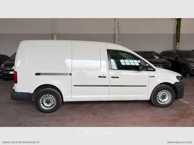 Volkswagen Caddy Caddy 2.0 TDI 122CV 4M Furgone Maxi Bianco usata Trani