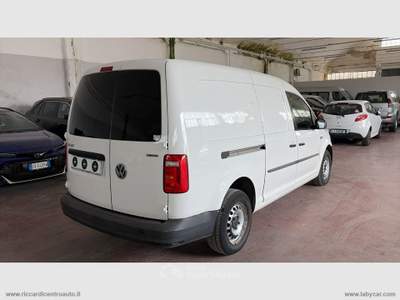 Volkswagen Caddy Caddy 2.0 TDI 122CV 4M Furgone Maxi Bianco usata Trani