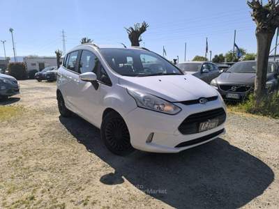 Ford B-Max  1.5 TDCi 75 CV Business Bianco usata Agliana
