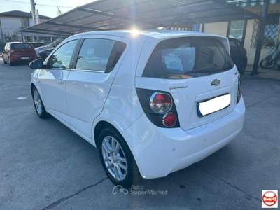 Chevrolet Aveo  1.2 LT 86cv 5p Bianco usata Campolongo Maggiore