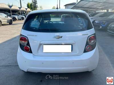 Chevrolet Aveo  1.2 LT 86cv 5p Bianco usata Campolongo Maggiore