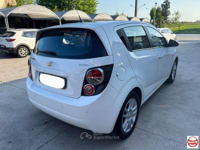 Chevrolet Aveo  1.2 LT 86cv 5p Bianco usata Campolongo Maggiore
