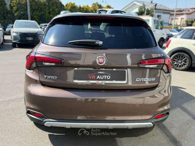 Fiat Tipo 5p 1.0 Cross 100cv FULL LED/NAVI/CARPLAY - Batteria Nuova Marrone usata Verona