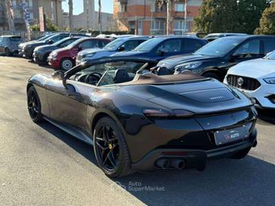 Ferrari Roma Spider 3.9F1 dct NERO PUROSANGUE/PASSENGER DISPLAY Nero usata Verona
