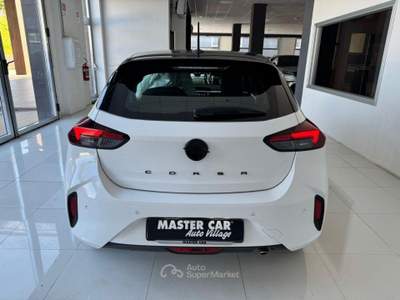 Opel Corsa 1.2 100 CV aut. GS Line Bianco usata Ripalimosani
