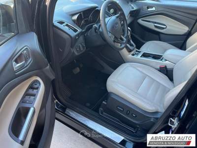 Ford Kuga  2.0 TDCI 150CV S&S Pow. 4WD Tit. X Nero usata Città Sant'Angelo