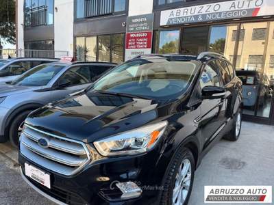 Ford Kuga  2.0 TDCI 150CV S&S Pow. 4WD Tit. X Nero usata Città Sant'Angelo