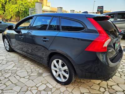 Volvo V60 V60 D3 Geartronic Summum usata Veglie