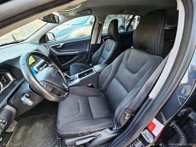 Volvo V60 V60 D3 Geartronic Summum usata Veglie