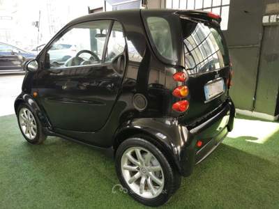 Smart ForTwo Fortwo 0.7 Passion 61cv Nero usata Torino