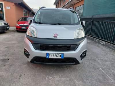 Fiat QUBO Qubo 2017 1.4 8v natural power Lounge 70cv Grigio usata Nova Milanese