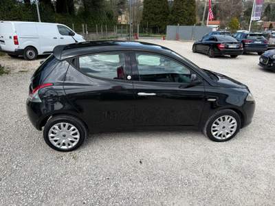 Lancia Ypsilon 1.2 69cv GPL Ecochic Gold Nero usata Rocca Priora