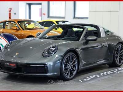 Porsche 911 Targa 4|VERDE AVENTURINE| Verde usata Vergiate