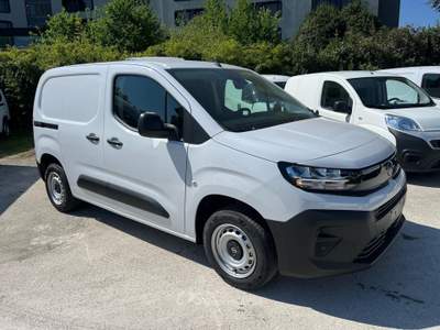 Opel Combo 1.5 Diesel 100cv M Manuale (IVA ESCL) Bianco usata Milano