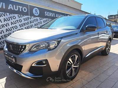 Peugeot 3008 3008 1.2 puretech t Allure s&s 130cv eat6 Grigio usata Casoria
