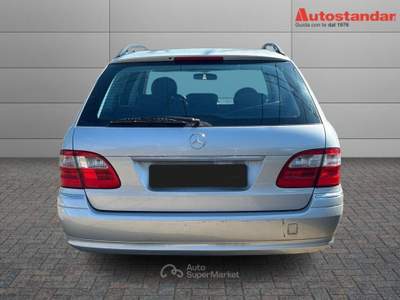 Mercedes-Benz Classe E (W/S210) 320 Argento usata Torino