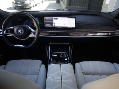 BMW i7 BMW i7 xDrive 60 Unicoproprietario Blu/Azzurro usata Torino